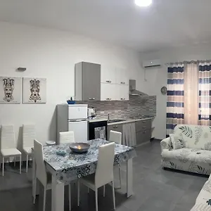 Casa vacanze Sweet House Sicily, Terrasini